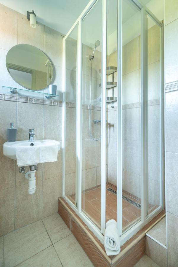 Corona Villa Hévíz Extérieur photo
