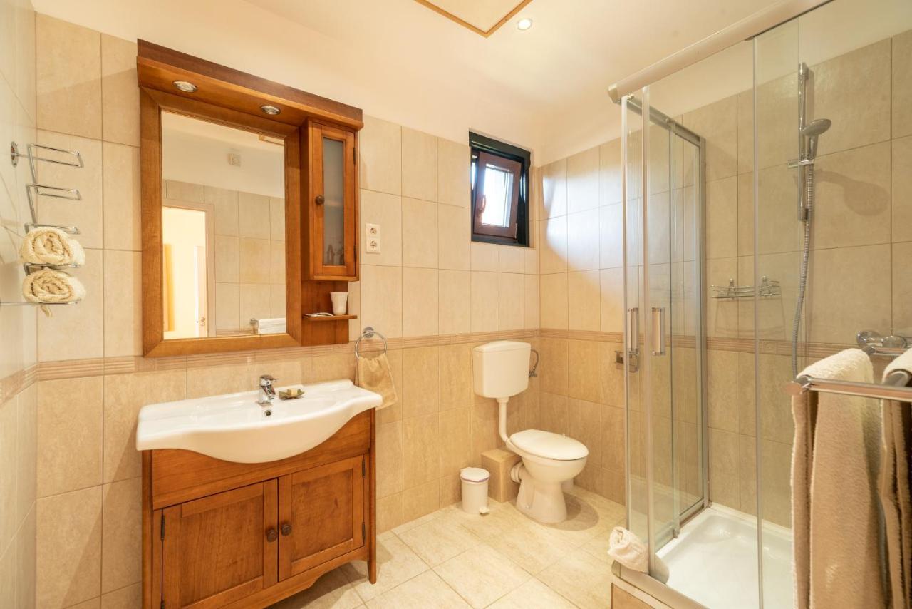 Corona Villa Hévíz Extérieur photo